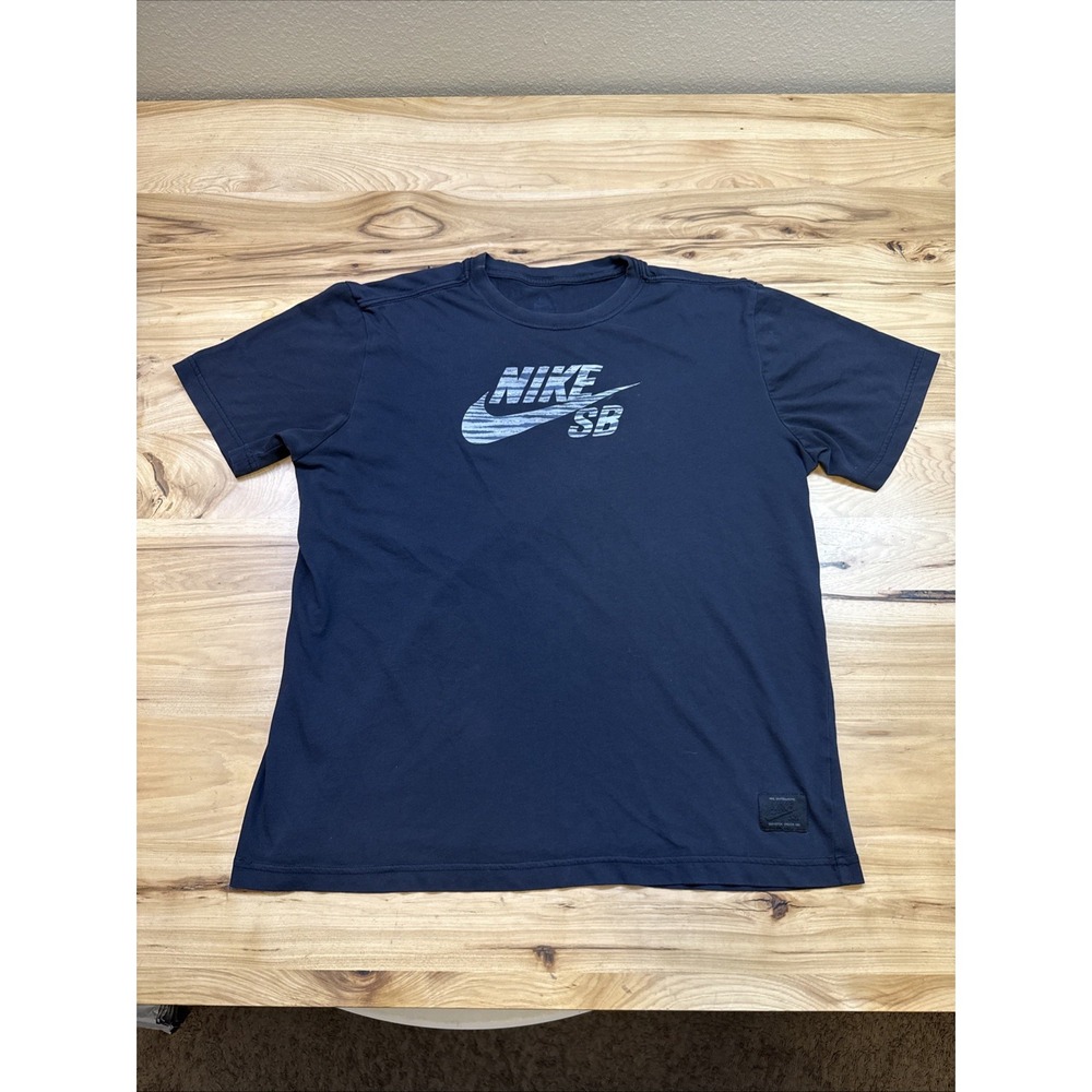 The Nike Tee Black Graphic Short Sleeve T-Shirt Nike SB Size Large Dri-Fit